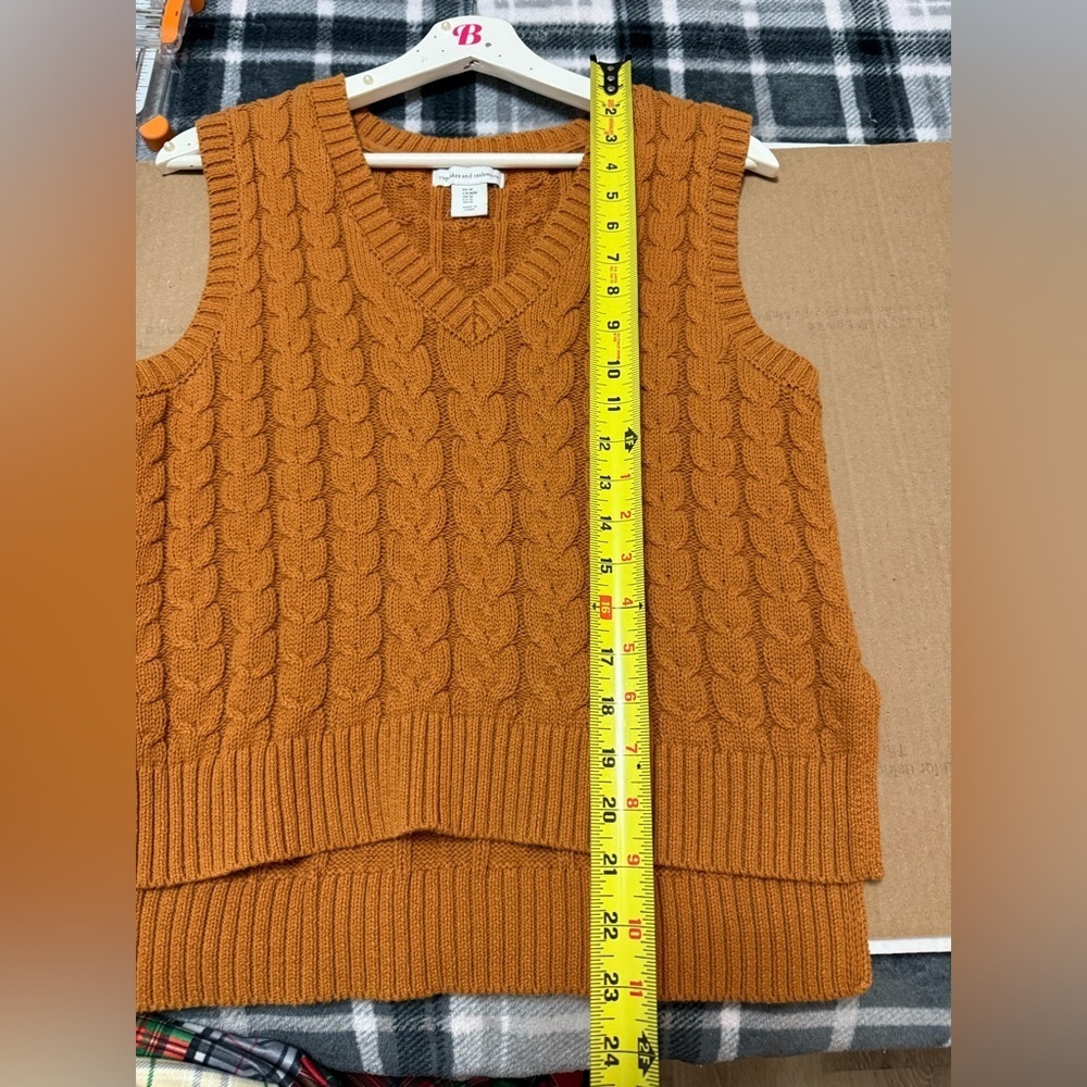 Cupcakes and Cashmere Burnt Orange Brown Cable Knit Sweater Vest Academia - Picture 5 of 7
